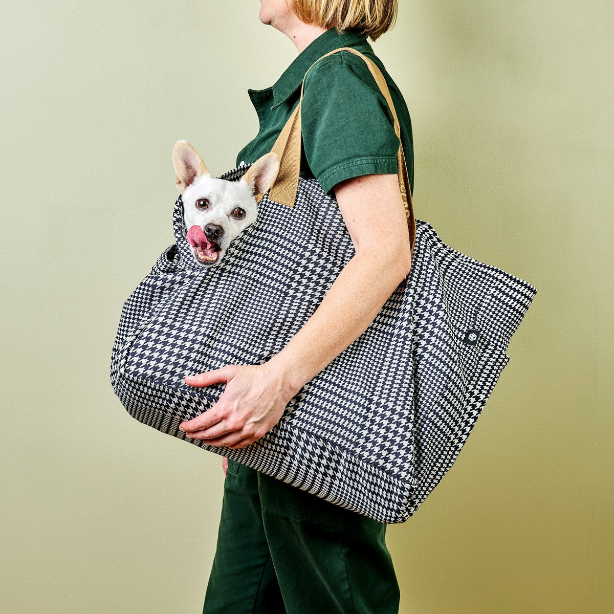 The Everything Everywhere Bag (Houndstooth‑Onyx)
